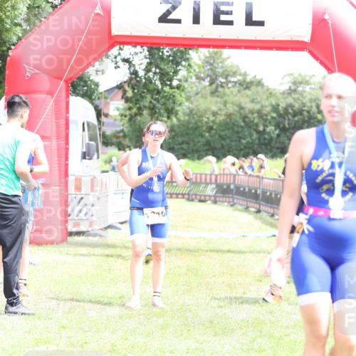 21.06.2026 - 29. Vierlanden-Triathlon Andreas Tolksdorf http://msf.ph/oto/9892020 21.06.2026 13:34:43 Ziel 171, 171 meine-sportfotos.de
