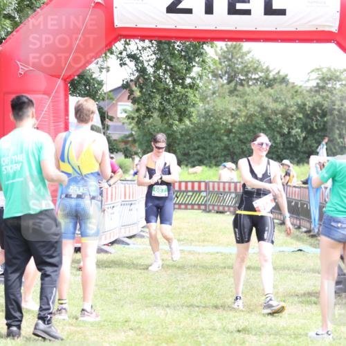 21.06.2026 - 29. Vierlanden-Triathlon Andreas Tolksdorf http://msf.ph/oto/9892064 21.06.2026 13:36:00 Ziel 153, 278, 687, 723, 153, 278, 687, 723 meine-sportfotos.de