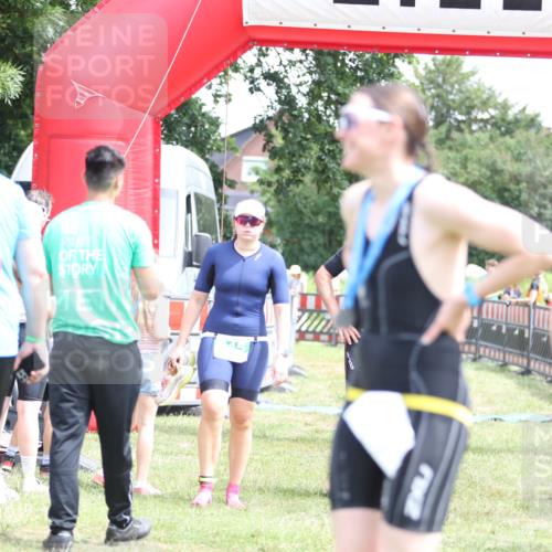 21.06.2026 - 29. Vierlanden-Triathlon Andreas Tolksdorf http://msf.ph/oto/9892084 21.06.2026 13:36:24 Ziel  meine-sportfotos.de