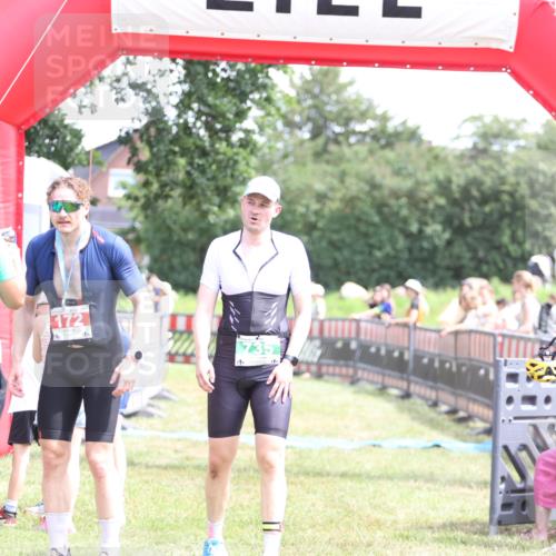 21.06.2026 - 29. Vierlanden-Triathlon Andreas Tolksdorf http://msf.ph/oto/9892104 21.06.2026 13:36:44 Ziel  meine-sportfotos.de