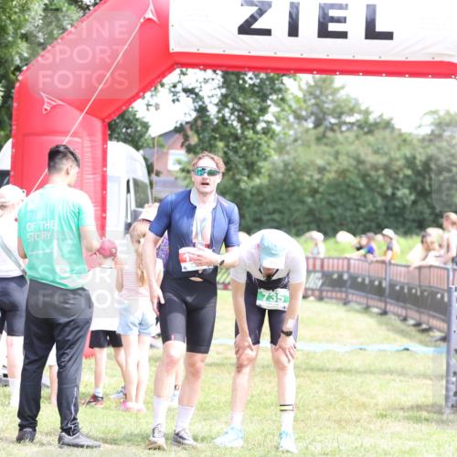 21.06.2026 - 29. Vierlanden-Triathlon Andreas Tolksdorf http://msf.ph/oto/9892108 21.06.2026 13:36:46 Ziel  meine-sportfotos.de