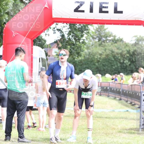21.06.2026 - 29. Vierlanden-Triathlon Andreas Tolksdorf http://msf.ph/oto/9892112 21.06.2026 13:36:46 Ziel  meine-sportfotos.de