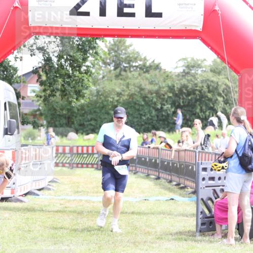 21.06.2026 - 29. Vierlanden-Triathlon Andreas Tolksdorf http://msf.ph/oto/9892125 21.06.2026 13:37:30 Ziel 629, 1002, 629, 1002 meine-sportfotos.de