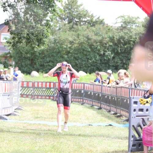 21.06.2026 - 29. Vierlanden-Triathlon Andreas Tolksdorf http://msf.ph/oto/9892142 21.06.2026 13:37:44 Ziel 846, 870, 1002, 846, 870, 1002 meine-sportfotos.de