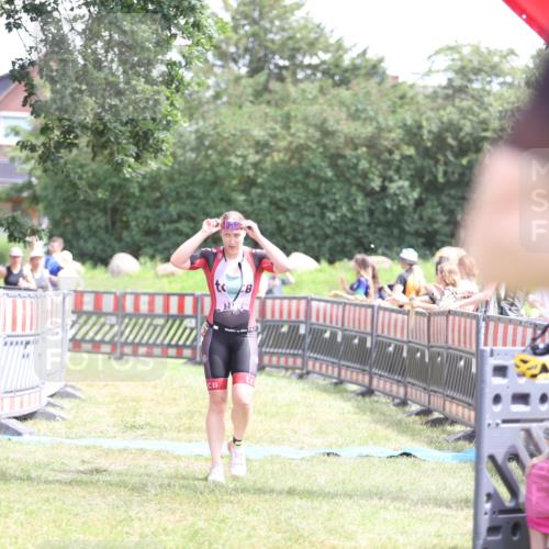 21.06.2026 - 29. Vierlanden-Triathlon Andreas Tolksdorf http://msf.ph/oto/9892144 21.06.2026 13:37:44 Ziel 846, 870, 1002, 846, 870, 1002 meine-sportfotos.de