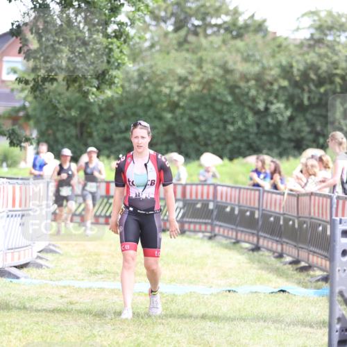 21.06.2026 - 29. Vierlanden-Triathlon Andreas Tolksdorf http://msf.ph/oto/9892147 21.06.2026 13:37:45 Ziel 846, 870, 1002, 846, 870, 1002 meine-sportfotos.de