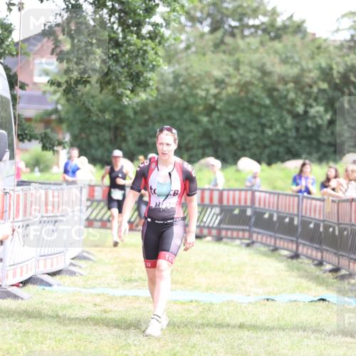 21.06.2026 - 29. Vierlanden-Triathlon Andreas Tolksdorf http://msf.ph/oto/9892157 21.06.2026 13:37:45 Ziel 846, 870, 1002, 846, 870, 1002 meine-sportfotos.de