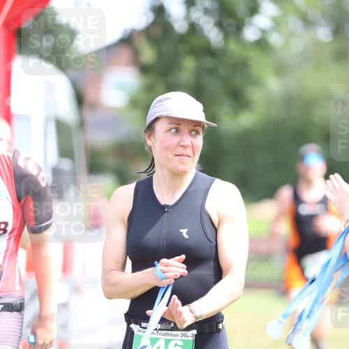 21.06.2026 - 29. Vierlanden-Triathlon Andreas Tolksdorf http://msf.ph/oto/9892174 21.06.2026 13:37:59 Ziel 720, 863, 997, 720, 863, 997 meine-sportfotos.de