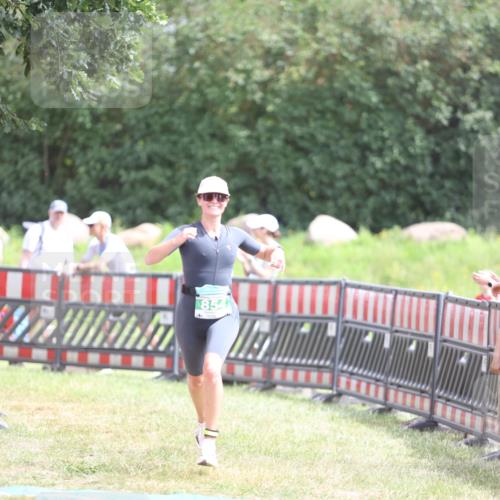 21.06.2026 - 29. Vierlanden-Triathlon Andreas Tolksdorf http://msf.ph/oto/9892201 21.06.2026 13:38:28 Ziel 763, 854, 763, 854 meine-sportfotos.de