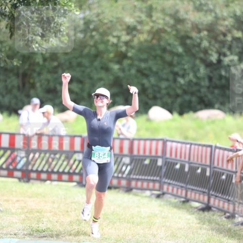 21.06.2026 - 29. Vierlanden-Triathlon Andreas Tolksdorf http://msf.ph/oto/9892205 21.06.2026 13:38:28 Ziel 763, 854, 763, 854 meine-sportfotos.de
