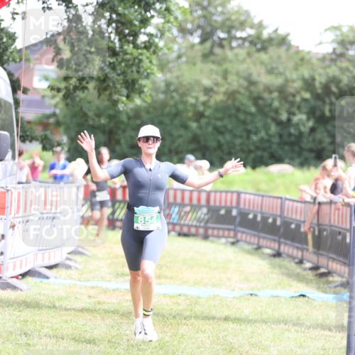 21.06.2026 - 29. Vierlanden-Triathlon Andreas Tolksdorf http://msf.ph/oto/9892220 21.06.2026 13:38:30 Ziel 763, 854, 763, 854 meine-sportfotos.de