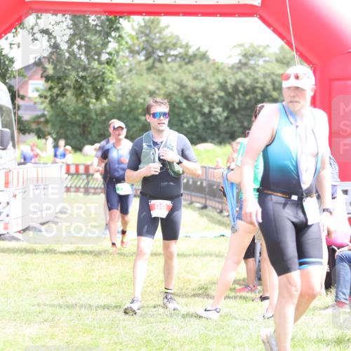 21.06.2026 - 29. Vierlanden-Triathlon Andreas Tolksdorf http://msf.ph/oto/9892239 21.06.2026 13:38:58 Ziel 644, 795, 644, 795 meine-sportfotos.de