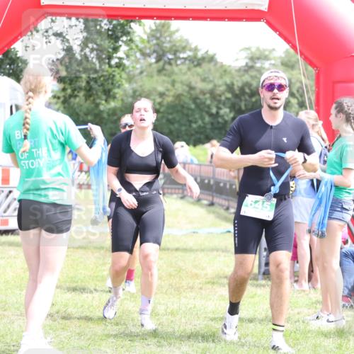 21.06.2026 - 29. Vierlanden-Triathlon Andreas Tolksdorf http://msf.ph/oto/9892329 21.06.2026 13:40:42 Ziel 267, 645, 879, 267, 645, 879 meine-sportfotos.de
