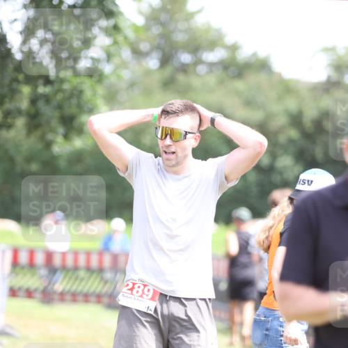 21.06.2026 - 29. Vierlanden-Triathlon Andreas Tolksdorf http://msf.ph/oto/9892456 21.06.2026 13:43:02 Ziel 284, 289, 284, 289 meine-sportfotos.de