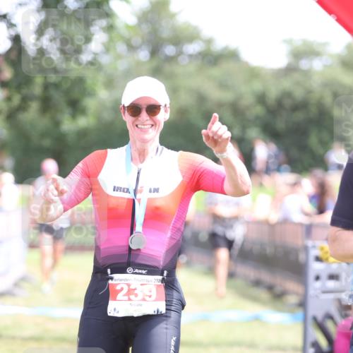 21.06.2026 - 29. Vierlanden-Triathlon Andreas Tolksdorf http://msf.ph/oto/9892461 21.06.2026 13:43:08 Ziel 284, 284 meine-sportfotos.de