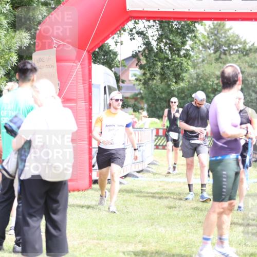 21.06.2026 - 29. Vierlanden-Triathlon Andreas Tolksdorf http://msf.ph/oto/9892527 21.06.2026 13:44:07 Ziel 113, 291, 788, 113, 291, 788 meine-sportfotos.de
