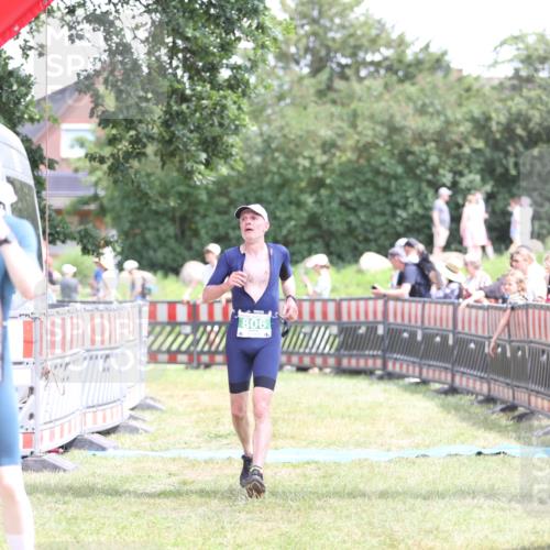 21.06.2026 - 29. Vierlanden-Triathlon Andreas Tolksdorf http://msf.ph/oto/9892686 21.06.2026 13:48:12 Ziel 64, 87, 806, 64, 87, 806 meine-sportfotos.de