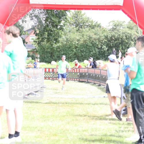 21.06.2026 - 29. Vierlanden-Triathlon Andreas Tolksdorf http://msf.ph/oto/9892788 21.06.2026 13:50:29 Ziel 221, 265, 895, 221, 265, 895 meine-sportfotos.de