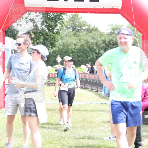 21.06.2026 - 29. Vierlanden-Triathlon Andreas Tolksdorf http://msf.ph/oto/9892818 21.06.2026 13:50:39 Ziel 221, 265, 766, 1033, 1080, 221, 265, 766, 1033, 1080 meine-sportfotos.de