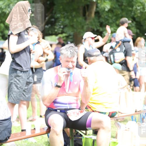 21.06.2026 - 29. Vierlanden-Triathlon Andreas Tolksdorf http://msf.ph/oto/9892899 21.06.2026 13:52:28 Ziel 1064, 1092, 1064, 1092 meine-sportfotos.de