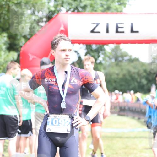 21.06.2026 - 29. Vierlanden-Triathlon Andreas Tolksdorf http://msf.ph/oto/9892919 21.06.2026 13:52:46 Ziel 20, 120, 257, 1029, 20, 120, 257, 1029 meine-sportfotos.de