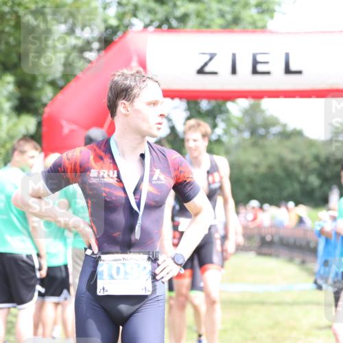 21.06.2026 - 29. Vierlanden-Triathlon Andreas Tolksdorf http://msf.ph/oto/9892922 21.06.2026 13:52:46 Ziel 20, 120, 257, 1029, 20, 120, 257, 1029 meine-sportfotos.de