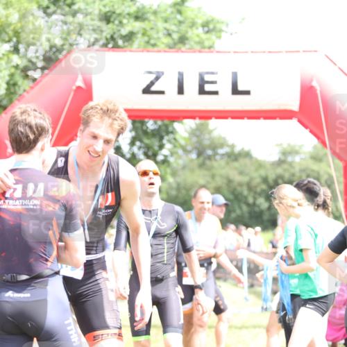 21.06.2026 - 29. Vierlanden-Triathlon Andreas Tolksdorf http://msf.ph/oto/9892930 21.06.2026 13:52:50 Ziel 20, 257, 20, 257 meine-sportfotos.de