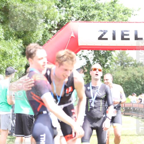 21.06.2026 - 29. Vierlanden-Triathlon Andreas Tolksdorf http://msf.ph/oto/9892934 21.06.2026 13:52:51 Ziel 20, 257, 20, 257 meine-sportfotos.de