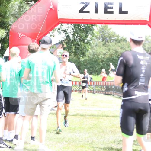 21.06.2026 - 29. Vierlanden-Triathlon Andreas Tolksdorf http://msf.ph/oto/9892938 21.06.2026 13:53:05 Ziel 752, 1023, 752, 1023 meine-sportfotos.de