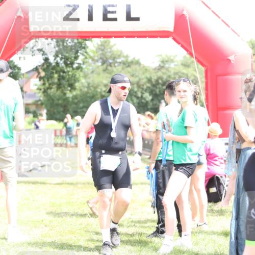 21.06.2026 - 29. Vierlanden-Triathlon Andreas Tolksdorf http://msf.ph/oto/9892943 21.06.2026 13:53:15 Ziel 861, 1036, 861, 1036 meine-sportfotos.de