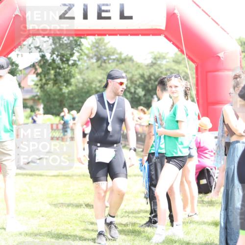 21.06.2026 - 29. Vierlanden-Triathlon Andreas Tolksdorf http://msf.ph/oto/9892944 21.06.2026 13:53:15 Ziel 861, 1036, 861, 1036 meine-sportfotos.de