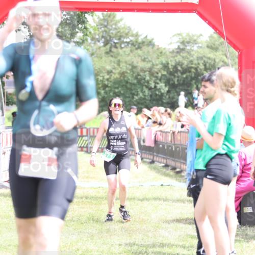 21.06.2026 - 29. Vierlanden-Triathlon Andreas Tolksdorf http://msf.ph/oto/9892976 21.06.2026 13:54:15 Ziel 871, 1048, 871, 1048 meine-sportfotos.de
