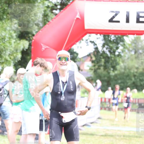 21.06.2026 - 29. Vierlanden-Triathlon Andreas Tolksdorf http://msf.ph/oto/9893067 21.06.2026 13:59:21 Ziel 260, 847, 890, 1058, 260, 847, 890, 1058 meine-sportfotos.de