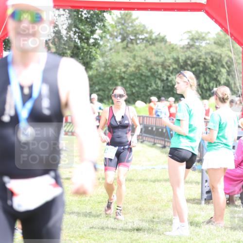 21.06.2026 - 29. Vierlanden-Triathlon Andreas Tolksdorf http://msf.ph/oto/9893093 21.06.2026 13:59:26 Ziel 260, 847, 890, 1058, 260, 847, 890, 1058 meine-sportfotos.de