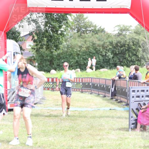 21.06.2026 - 29. Vierlanden-Triathlon Andreas Tolksdorf http://msf.ph/oto/9893317 21.06.2026 14:04:16 Ziel 274, 874, 274, 874 meine-sportfotos.de