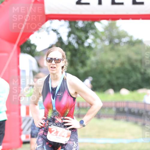 21.06.2026 - 29. Vierlanden-Triathlon Andreas Tolksdorf http://msf.ph/oto/9893328 21.06.2026 14:04:24 Ziel  meine-sportfotos.de