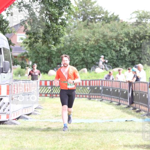 21.06.2026 - 29. Vierlanden-Triathlon Andreas Tolksdorf http://msf.ph/oto/9893404 21.06.2026 14:06:34 Ziel 748, 1073, 748, 1073 meine-sportfotos.de