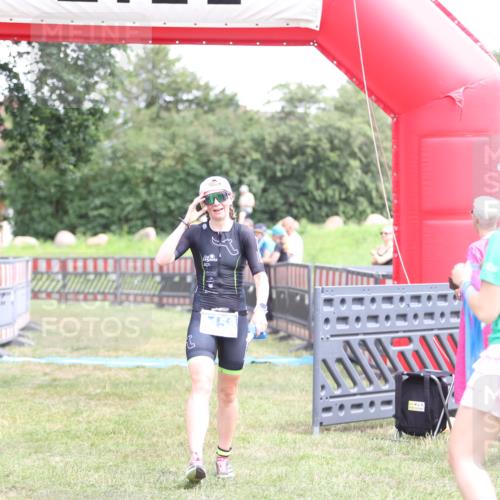 21.06.2026 - 29. Vierlanden-Triathlon Andreas Tolksdorf http://msf.ph/oto/9893500 21.06.2026 14:11:32 Ziel 1153, 1153 meine-sportfotos.de