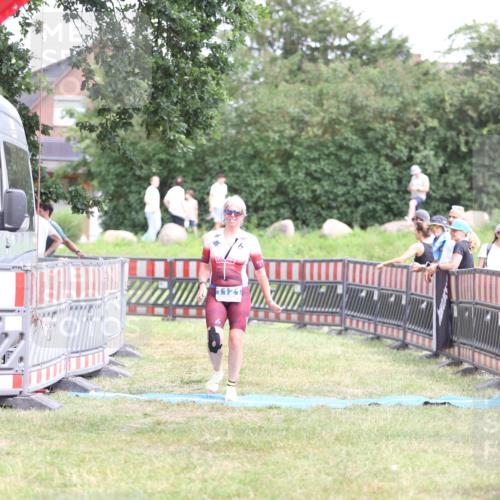 21.06.2026 - 29. Vierlanden-Triathlon Andreas Tolksdorf http://msf.ph/oto/9893518 21.06.2026 14:11:53 Ziel 1116, 1121, 1116, 1121 meine-sportfotos.de