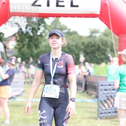 21.06.2026 - 29. Vierlanden-Triathlon Andreas Tolksdorf http://msf.ph/oto/9893565 21.06.2026 14:12:37 Ziel 1127, 1127 meine-sportfotos.de