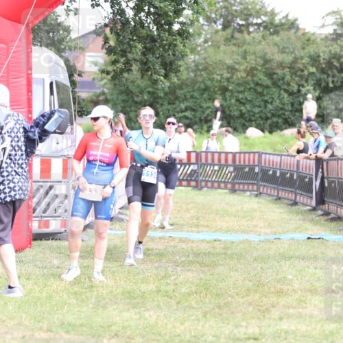 21.06.2026 - 29. Vierlanden-Triathlon Andreas Tolksdorf http://msf.ph/oto/9893578 21.06.2026 14:12:53 Ziel 233, 1134, 1146, 233, 1134, 1146 meine-sportfotos.de