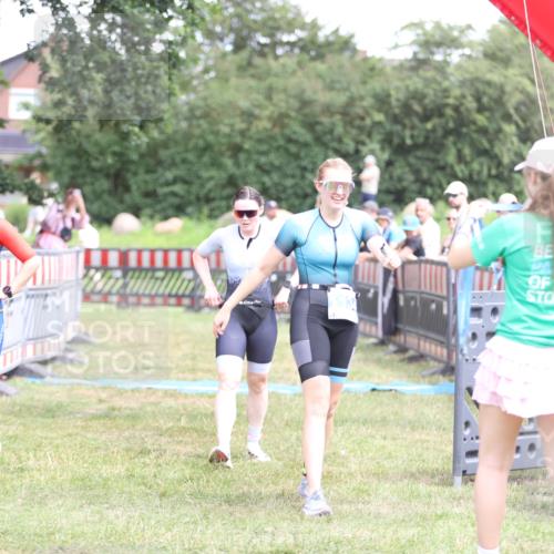 21.06.2026 - 29. Vierlanden-Triathlon Andreas Tolksdorf http://msf.ph/oto/9893582 21.06.2026 14:12:56 Ziel 1134, 1146, 1134, 1146 meine-sportfotos.de