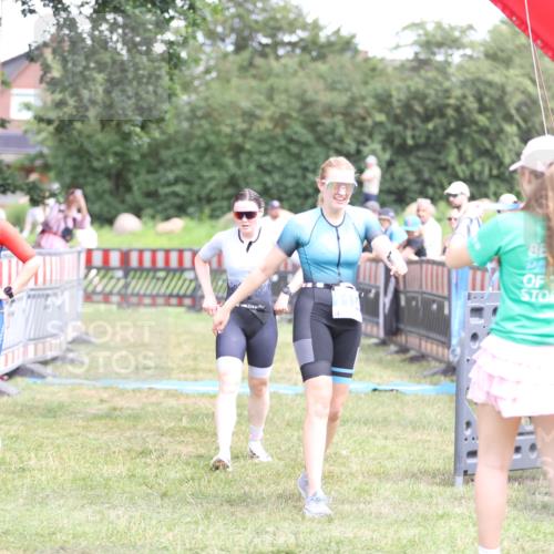 21.06.2026 - 29. Vierlanden-Triathlon Andreas Tolksdorf http://msf.ph/oto/9893583 21.06.2026 14:12:56 Ziel 1134, 1146, 1134, 1146 meine-sportfotos.de