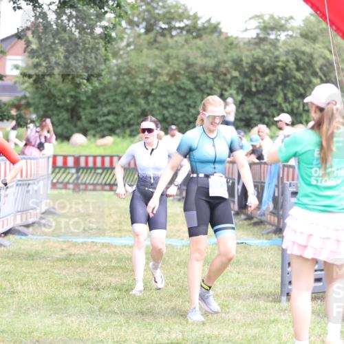 21.06.2026 - 29. Vierlanden-Triathlon Andreas Tolksdorf http://msf.ph/oto/9893586 21.06.2026 14:12:57 Ziel 1134, 1146, 1134, 1146 meine-sportfotos.de