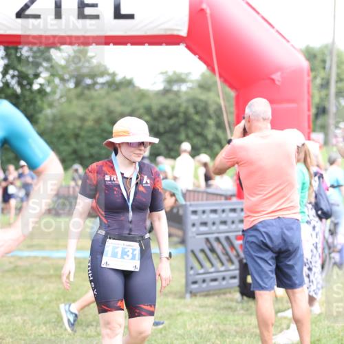 21.06.2026 - 29. Vierlanden-Triathlon Andreas Tolksdorf http://msf.ph/oto/9893604 21.06.2026 14:13:27 Ziel 771, 829, 1128, 771, 829, 1128 meine-sportfotos.de