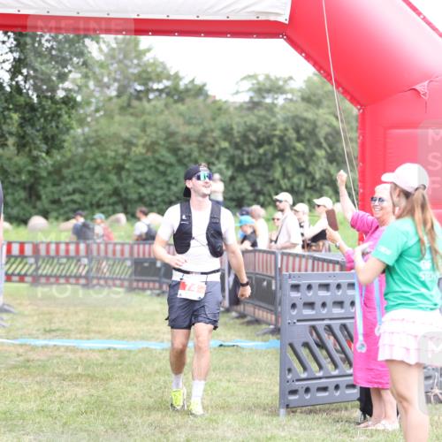 21.06.2026 - 29. Vierlanden-Triathlon Andreas Tolksdorf http://msf.ph/oto/9893635 21.06.2026 14:13:57 Ziel 74, 1112, 1139, 74, 1112, 1139 meine-sportfotos.de