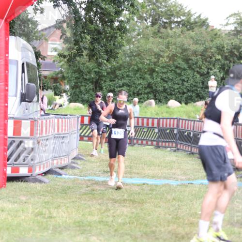 21.06.2026 - 29. Vierlanden-Triathlon Andreas Tolksdorf http://msf.ph/oto/9893640 21.06.2026 14:14:05 Ziel 1112, 1114, 1139, 1161, 1112, 1114, 1139, 1161 meine-sportfotos.de