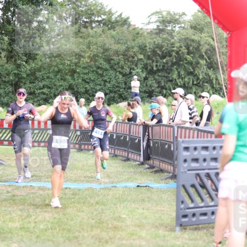21.06.2026 - 29. Vierlanden-Triathlon Andreas Tolksdorf http://msf.ph/oto/9893647 21.06.2026 14:14:08 Ziel 1112, 1114, 1139, 1157, 1161, 1112, 1114, 1139, 1157, 1161 meine-sportfotos.de