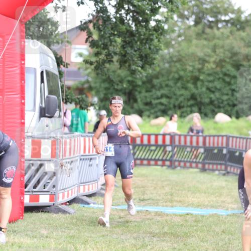 21.06.2026 - 29. Vierlanden-Triathlon Andreas Tolksdorf http://msf.ph/oto/9893664 21.06.2026 14:14:16 Ziel 1114, 1157, 1114, 1157 meine-sportfotos.de