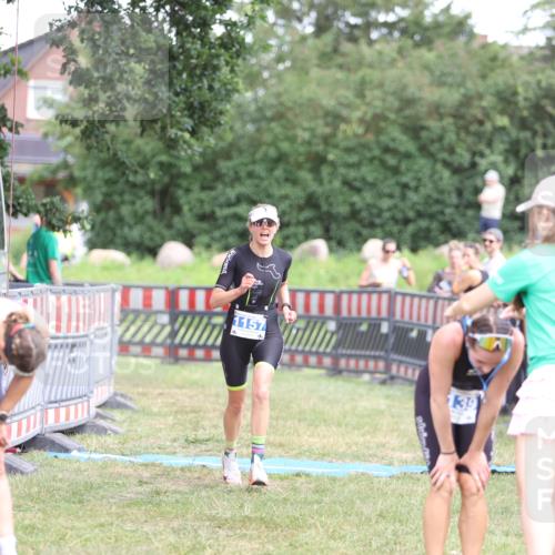 21.06.2026 - 29. Vierlanden-Triathlon Andreas Tolksdorf http://msf.ph/oto/9893675 21.06.2026 14:14:19 Ziel 1114, 1157, 1114, 1157 meine-sportfotos.de